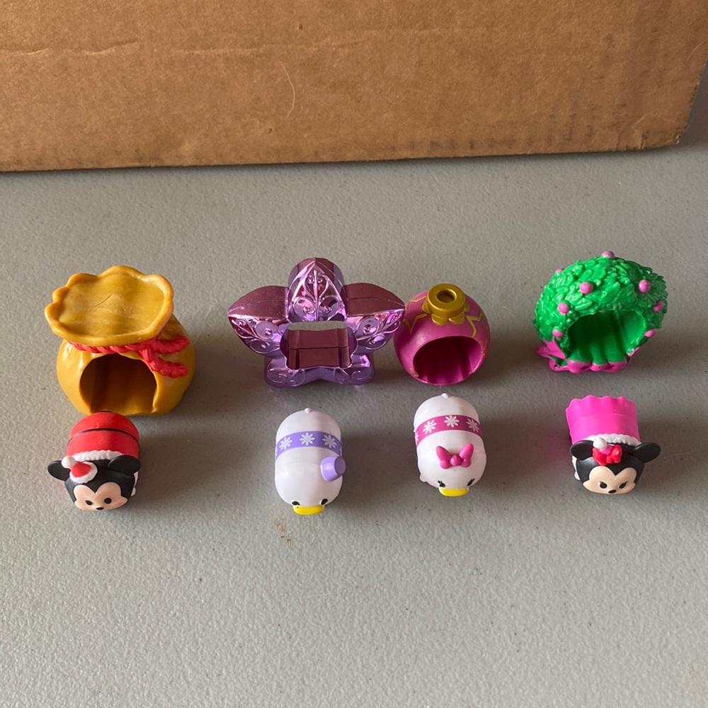 Disney tsum tsum Christmas set